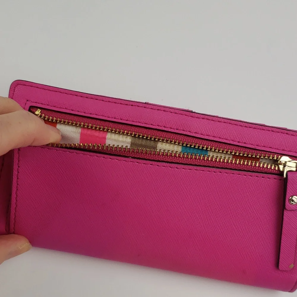 Kate Spade Darcy Slim Bifold Wallet Vibrant Pink Rainbow Fabric Interior